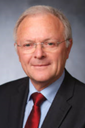 Dr. Wolfgang Isenberg